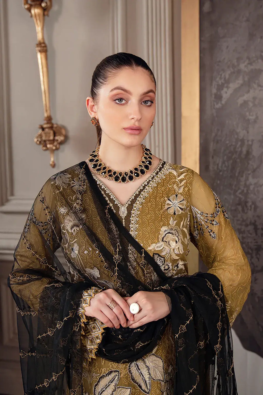 Ramsha Chevron Vol-05 Luxury Chiffon Unstitched 3Pc Suit A-504