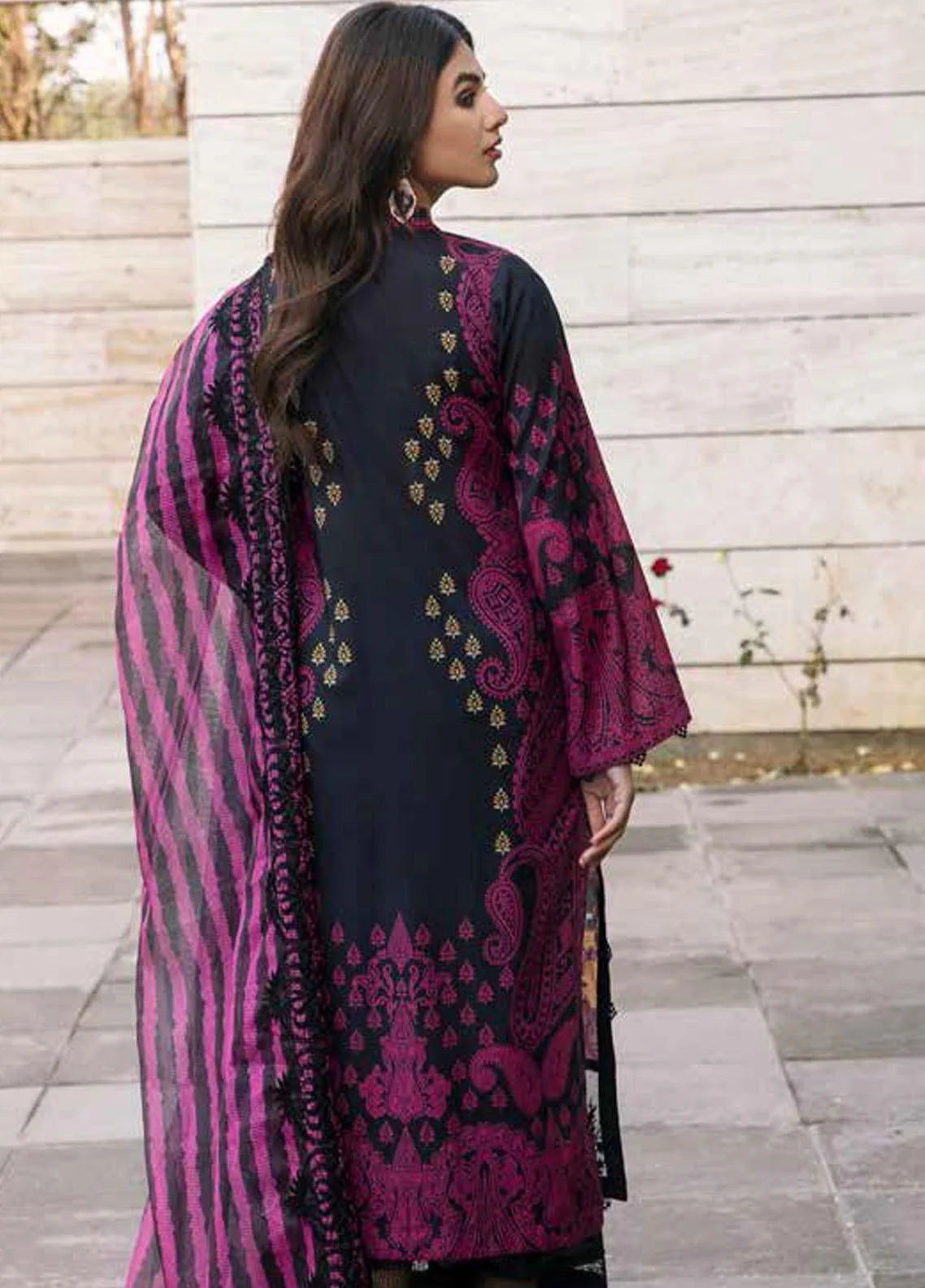 Charizma Aaghaz Unstitched Embroidered Lawn 3Piece Suit AG 04