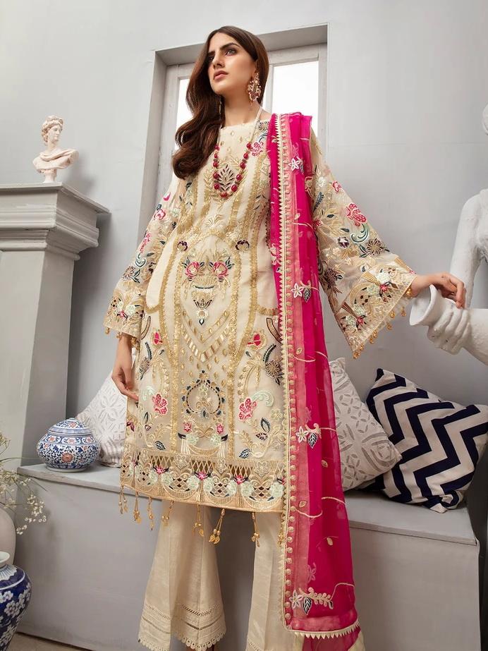EMAAN ADEEL Luxury Chiffon Collection 2020 Embroidered 3PC Suit EA-1204 - FaisalFabrics.pk