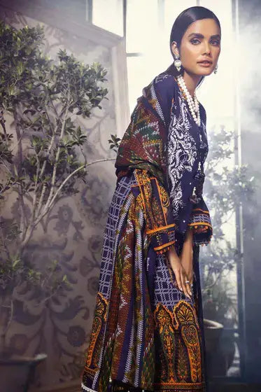 Gul Ahmed Pure Joy of Winter Printed Khaddar 3Pc Suit AP-12064