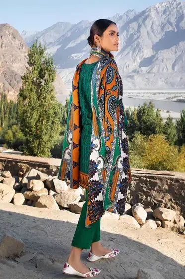 Gul Ahmed Pure Joy of Winter Printed Khaddar 3Pc Suit AP-12069