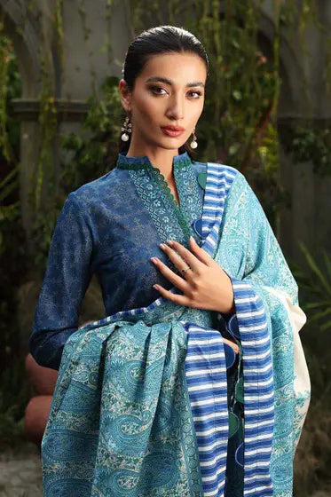 Gul Ahmed Pure Joy of Winter Embroidered Karandi 3Pc Suit AY-12020