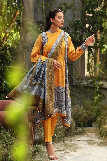 Gul Ahmed Pure Joy of Winter Printed Karandi 3Pc Suit AY-12022 B