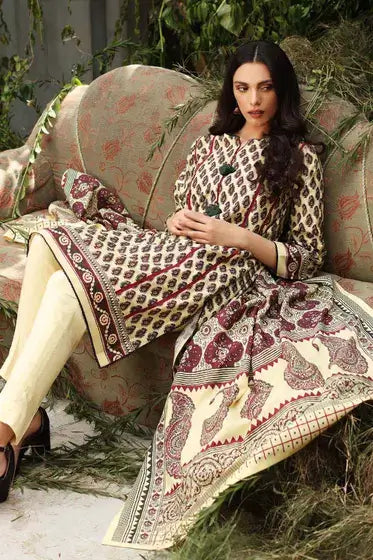 Gul Ahmed Pure Joy of Winter Printed Karandi 3Pc Suit AY-12027 A