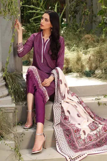 Gul Ahmed Pure Joy of Winter Printed Karandi 3Pc Suit AY-12034 A