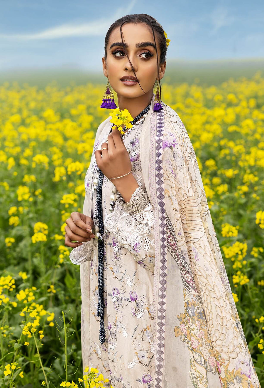 Adan's Libas Sarson Embroidered Lawn Unstitched 3Piece Suit D-07