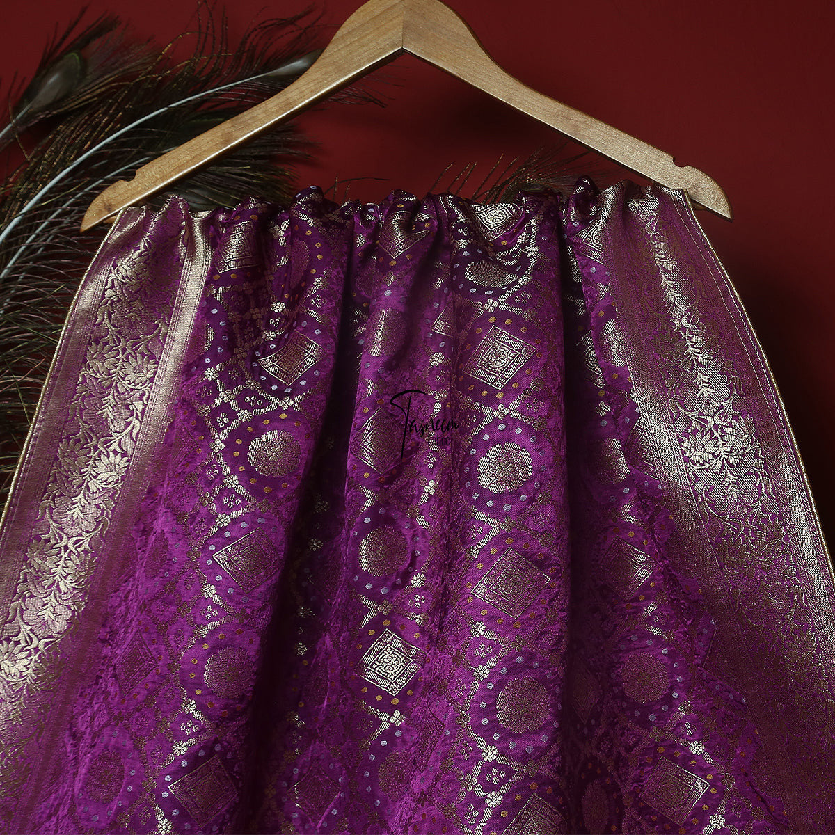 FBDY0002541-Pure Gaji Silk Jacq. Bandhni - Tasneem Fabrics