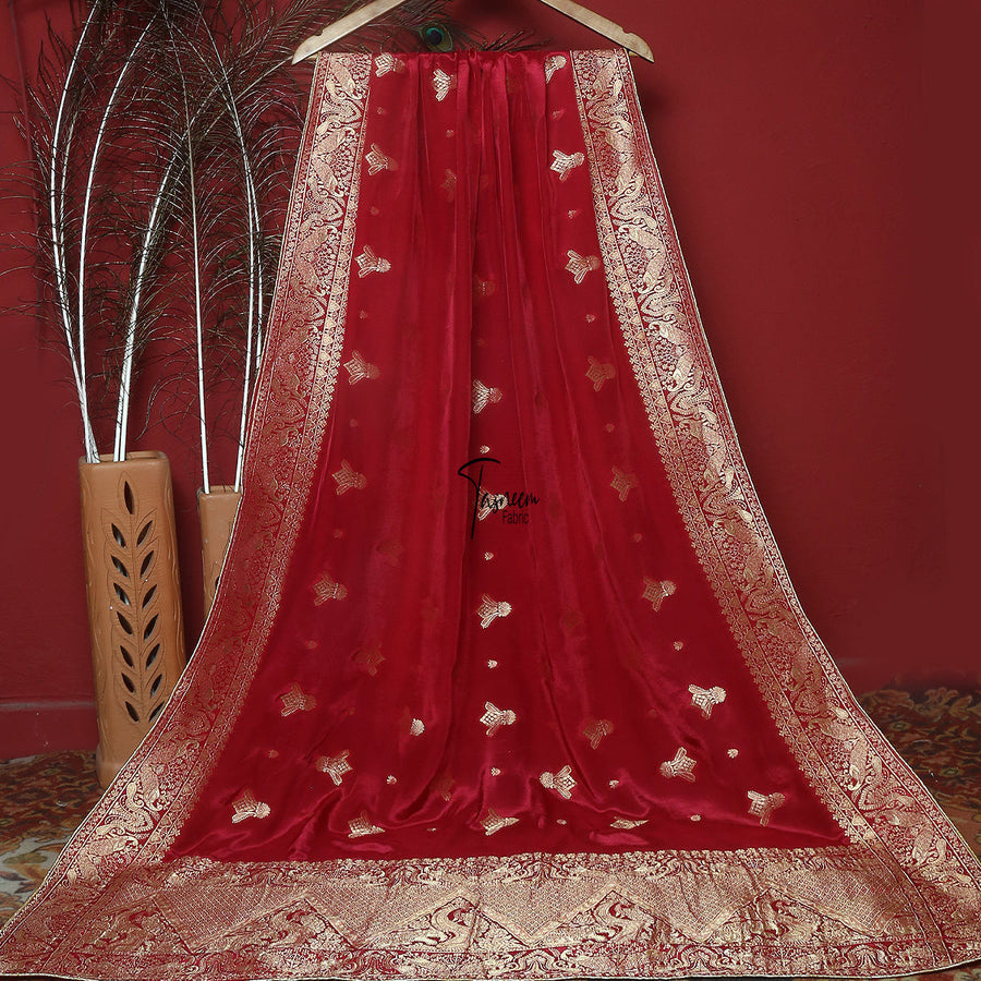 FBDY0002609-Pure Grip Silk Jacquard - Tasneem Fabrics