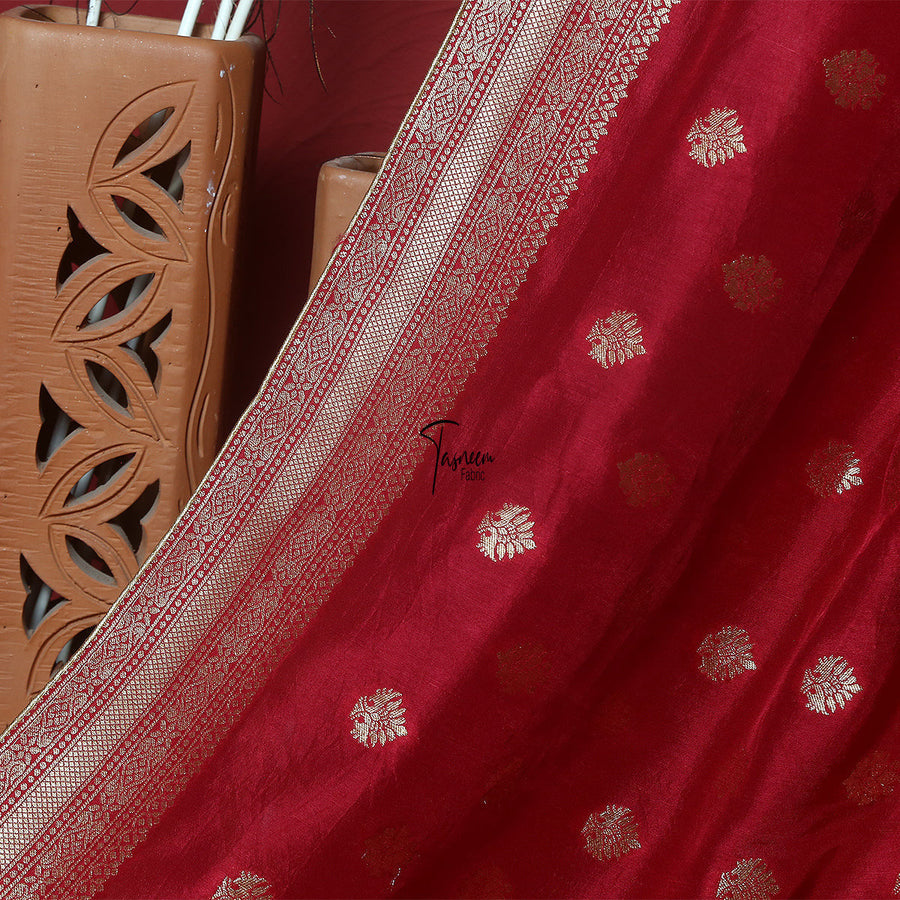 FBDY0002574-Pure Silk Jacquard - Tasneem Fabrics