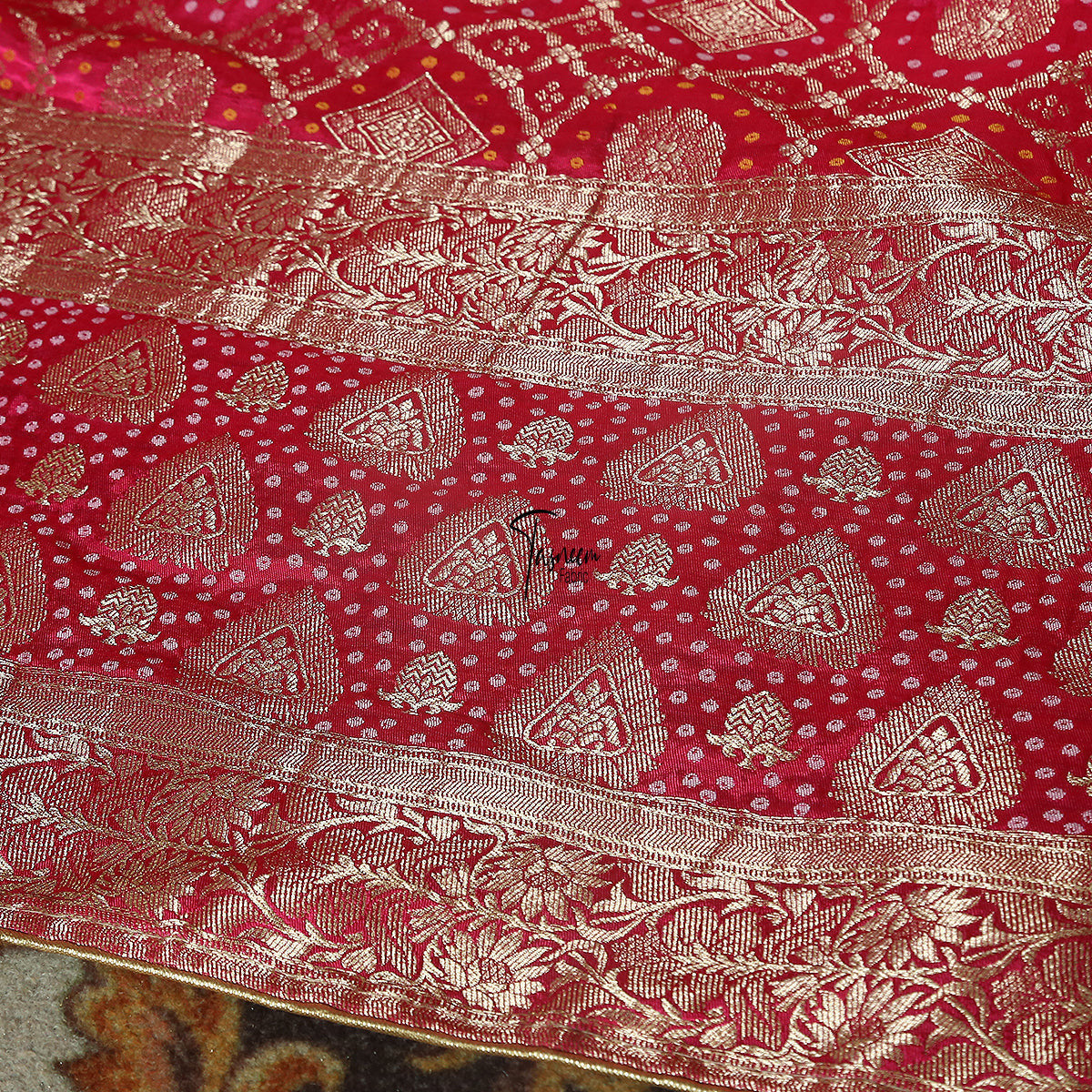 FBDY0002542-Pure Gaji Silk Jacq. Bandhni - Tasneem Fabrics