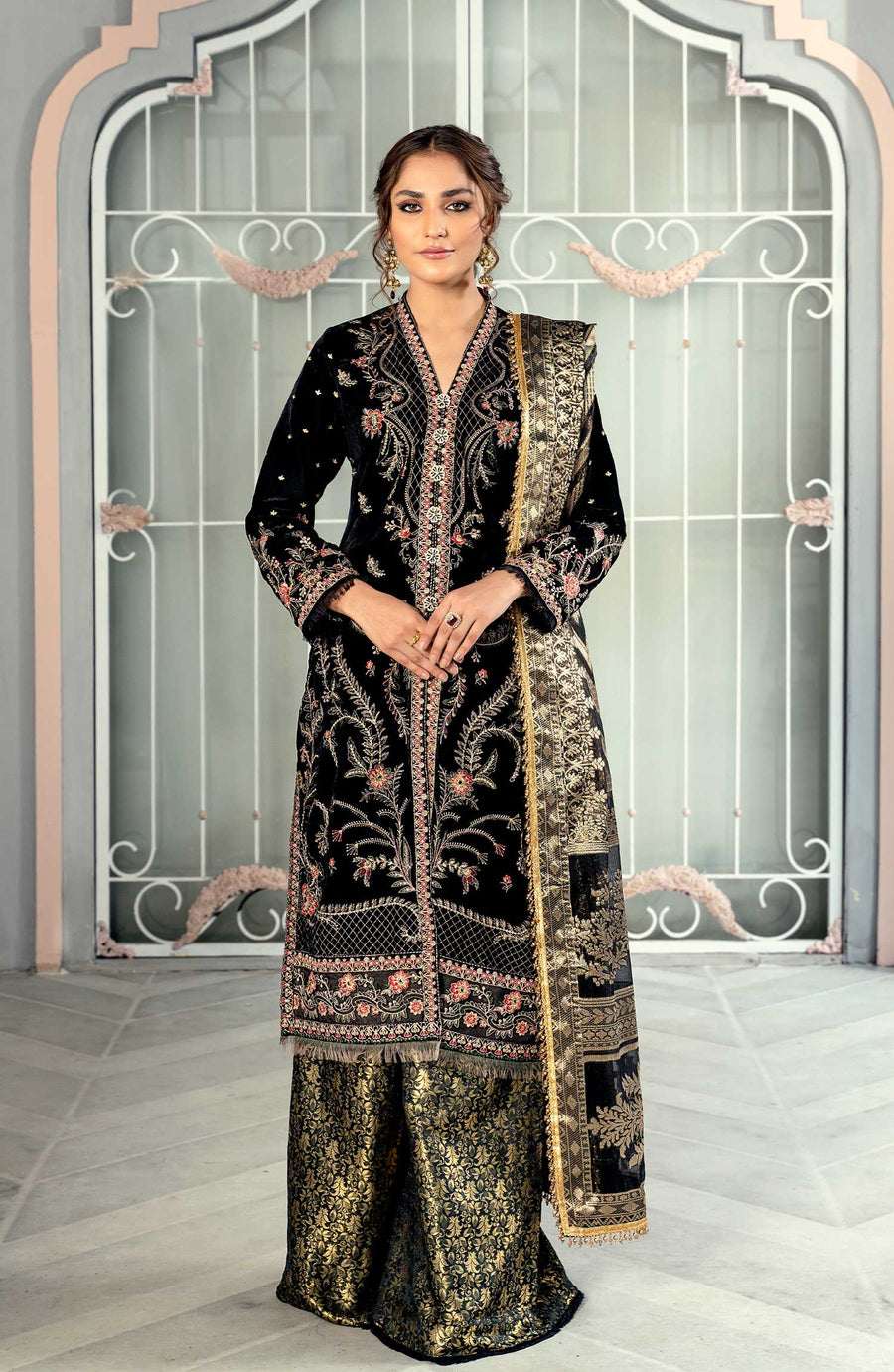 Asimah Khan Makhmal Festive Unstitched Velvet 3Pc Suit - BLACK MAGIC