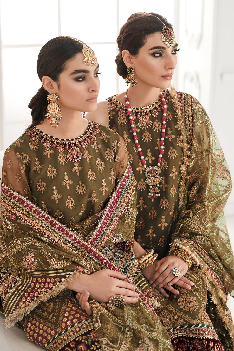 BAROQUE Chantelle Unstitched Embroidered Chiffon 3Pc Suit CH10-D06