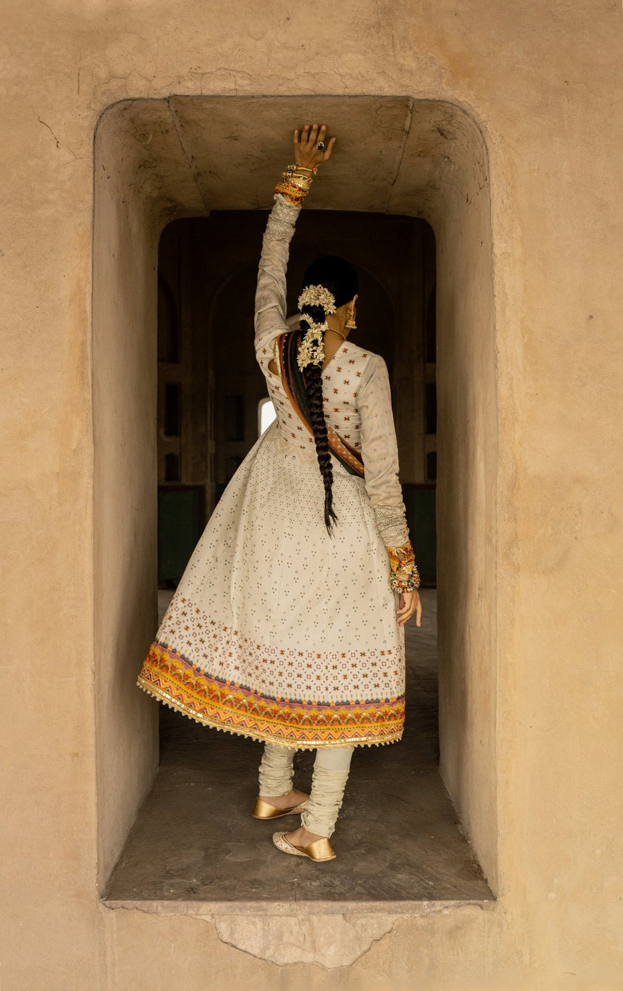 Seroli Spring Unstitched Lawn 3Pc Suit - CHUNRI