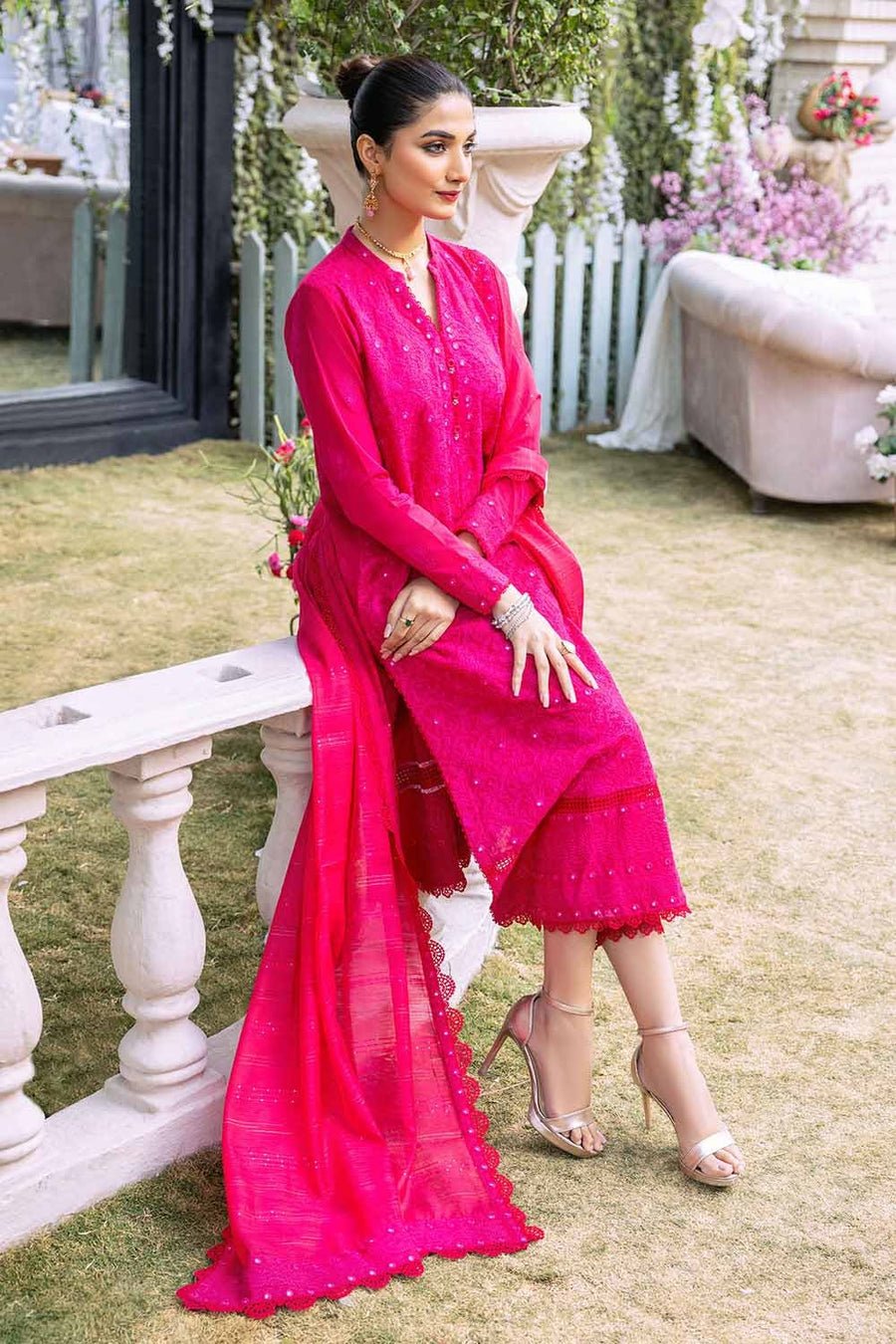 Gul Ahmed Festive Eid Embroidered Lawn Unstitched 3Pc Suit CK-32001