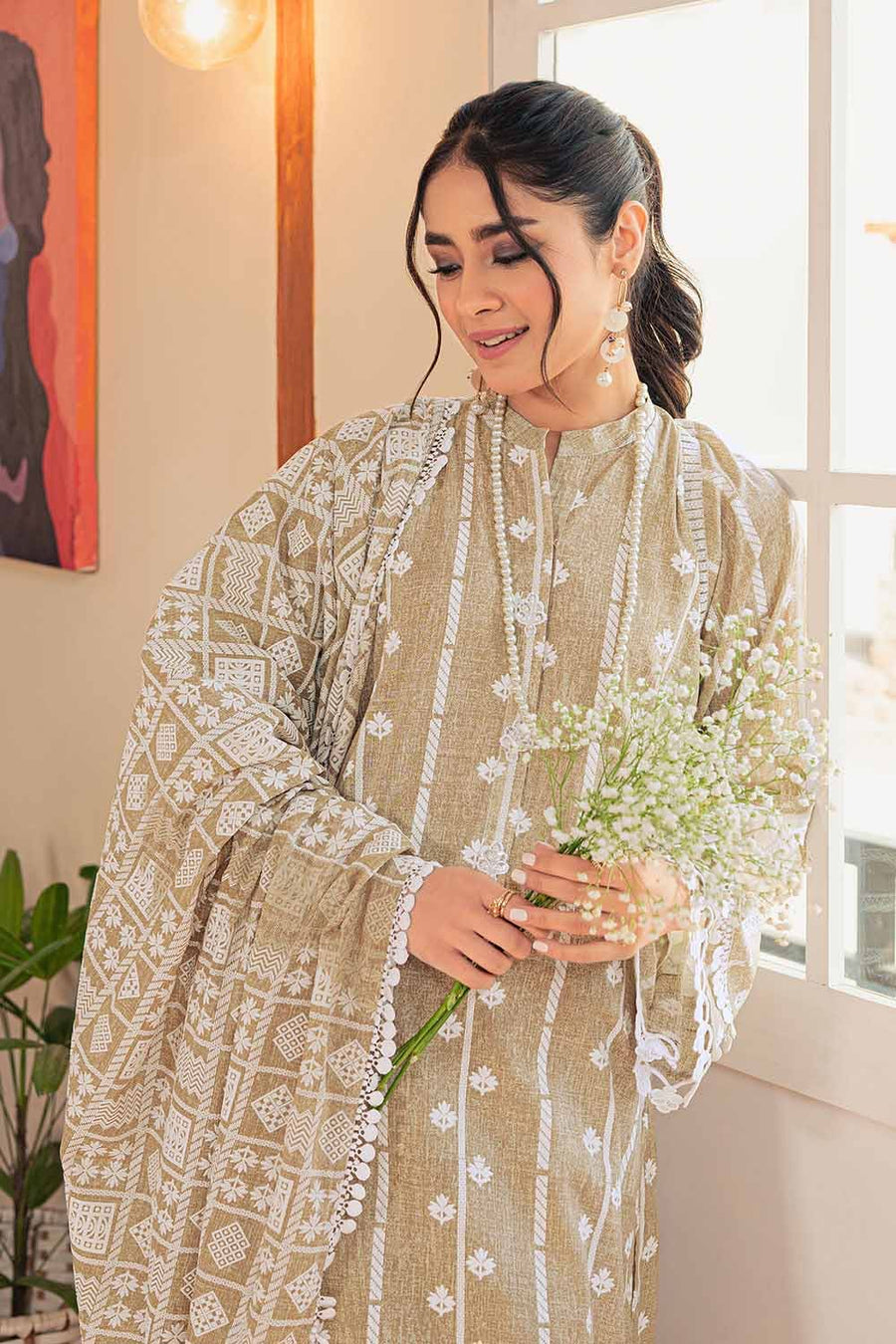 Gul Ahmed Festive Eid Printed Lawn Unstitched 3Pc Suit CL-32410
