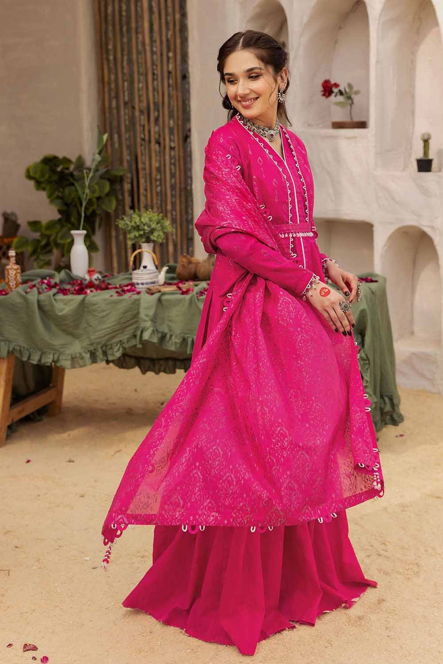 Gul Ahmed Festive Eid Printed Lawn Unstitched 3Pc Suit CL-32414