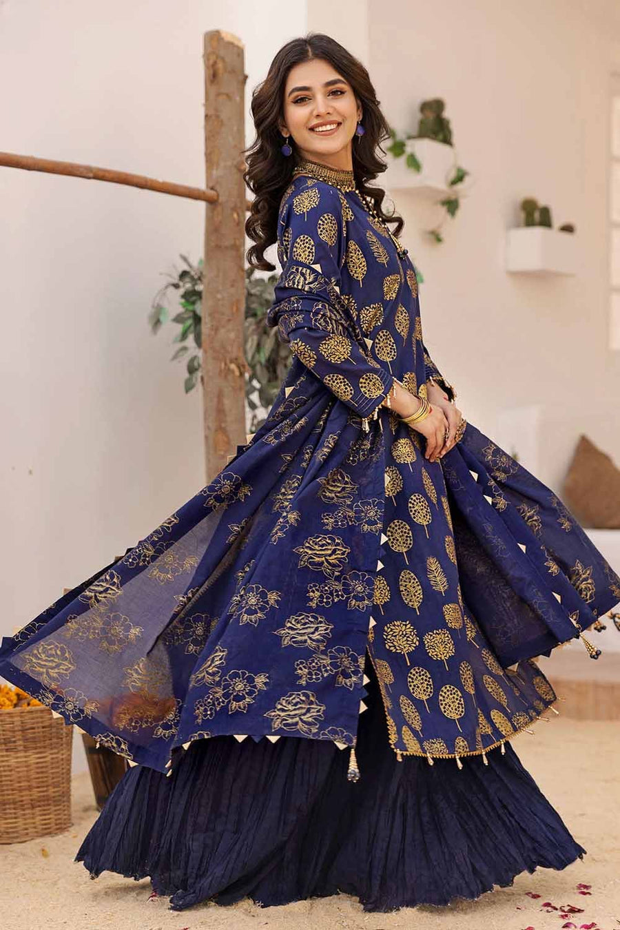 Gul Ahmed Festive Eid Printed Lawn Unstitched 3Pc Suit CL-32416