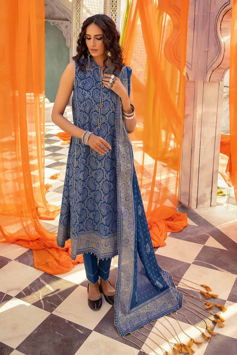 Gul Ahmed Festive Eid Printed Lawn Unstitched 3Pc Suit CL-32533 B