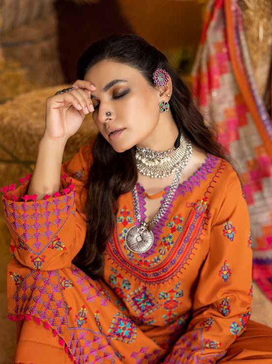Charizma Meeras Embroidered Khaddar Unstitched 3Pc Suit CM-06