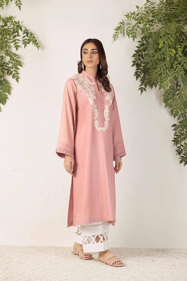 Nuriyaa Winter Tale Embroidered Pret Slub Khaddar 1pc Shirt - CORAL - FaisalFabrics.pk