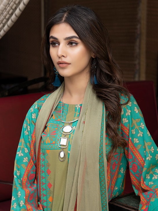 Charizma Beyond Casuals C-Prints Unstitched Lawn 3Pc Suit CP-008
