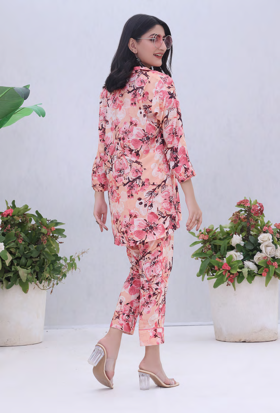 Moosa Jee Farooq Textile Izhaan Premium Printed Linen 2Pc Suit D-01