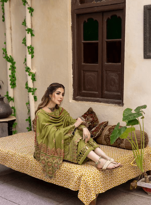 LAADLI by Humdum Unstitched Embroidered Peach Leather 3Pc Suit D-05