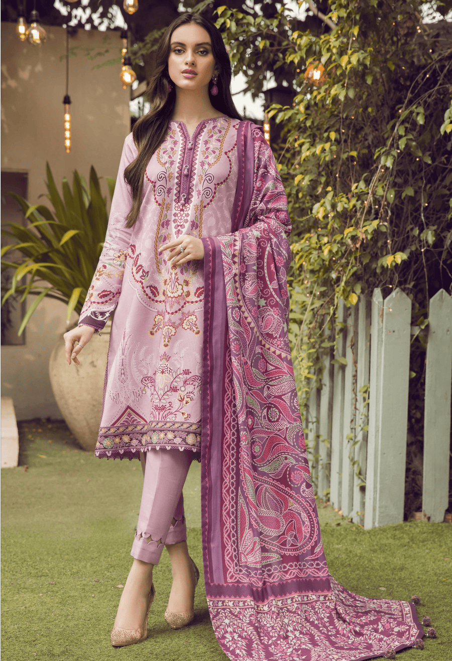 SERAN Blossoms Unstitched Embroidered Viscose 3Pc Suit D-05 Iris