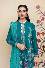 Cross Stitch Winter Edit Unstitched Khaddar 3Pc D-05 GARLAND BLOOM