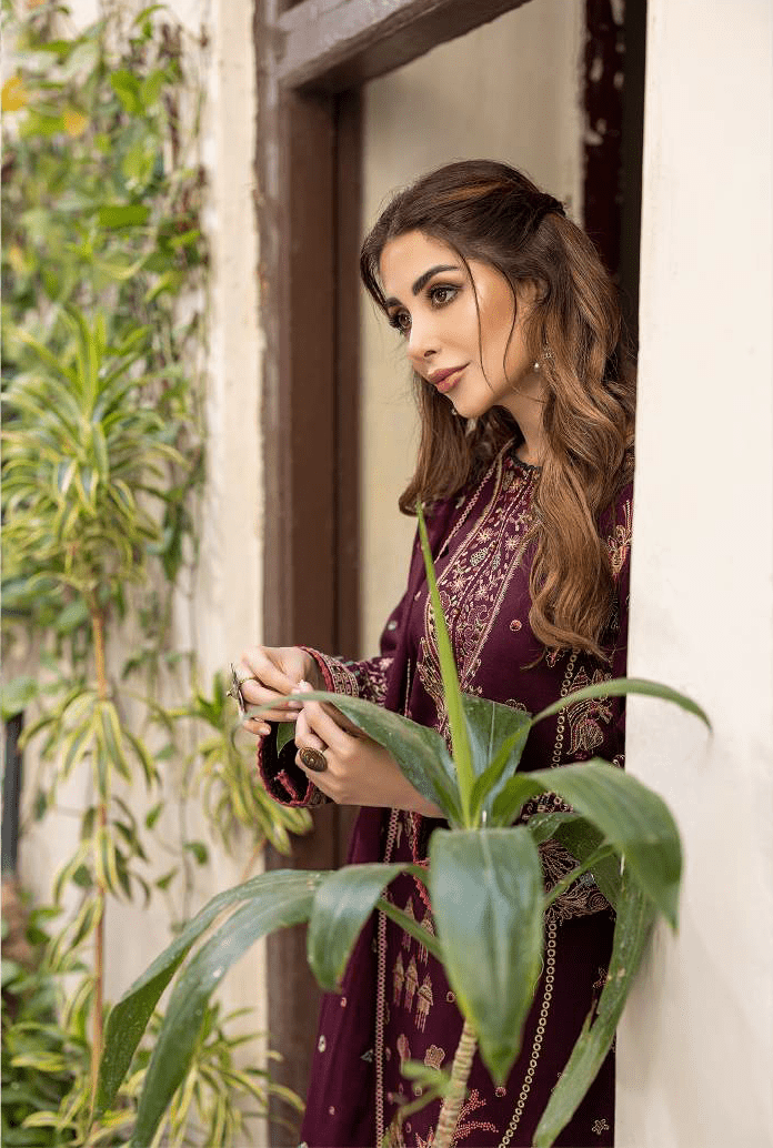 LAADLI by Humdum Unstitched Embroidered Peach Leather 3Pc Suit D-06