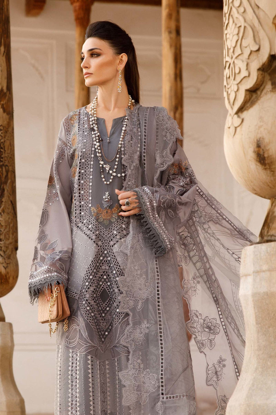 Maria.B Voyage A Luxe Lawn Unstitched Embroidered 3Piece Suit D-2301-B