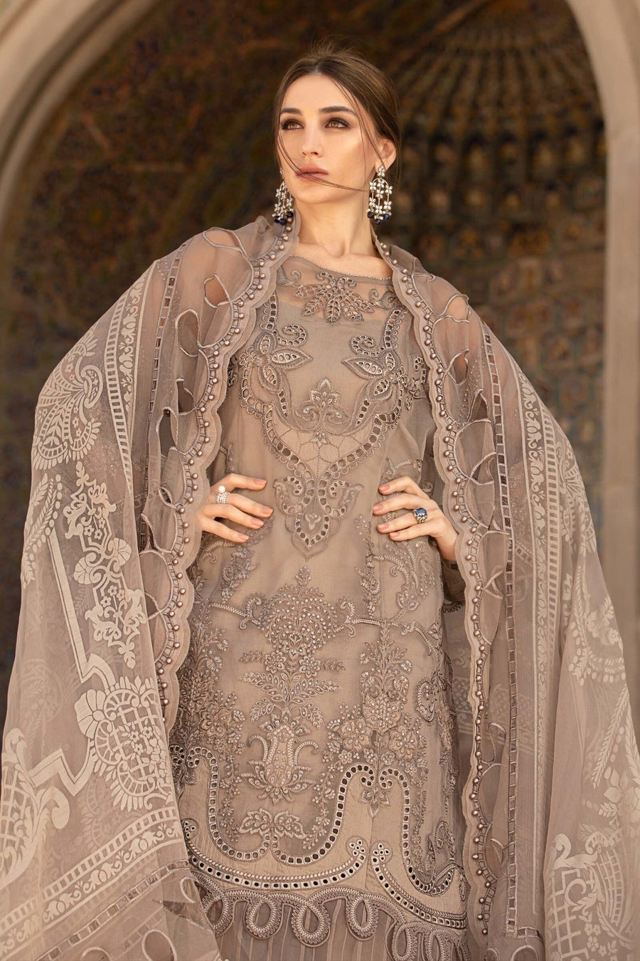 Maria.B Voyage A Luxe Lawn Unstitched Embroidered 3Piece Suit D-2303-B