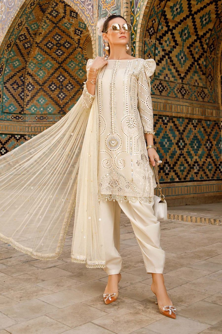 Maria.B Voyage A Luxe Lawn Unstitched Embroidered 3Piece Suit D-2308-A