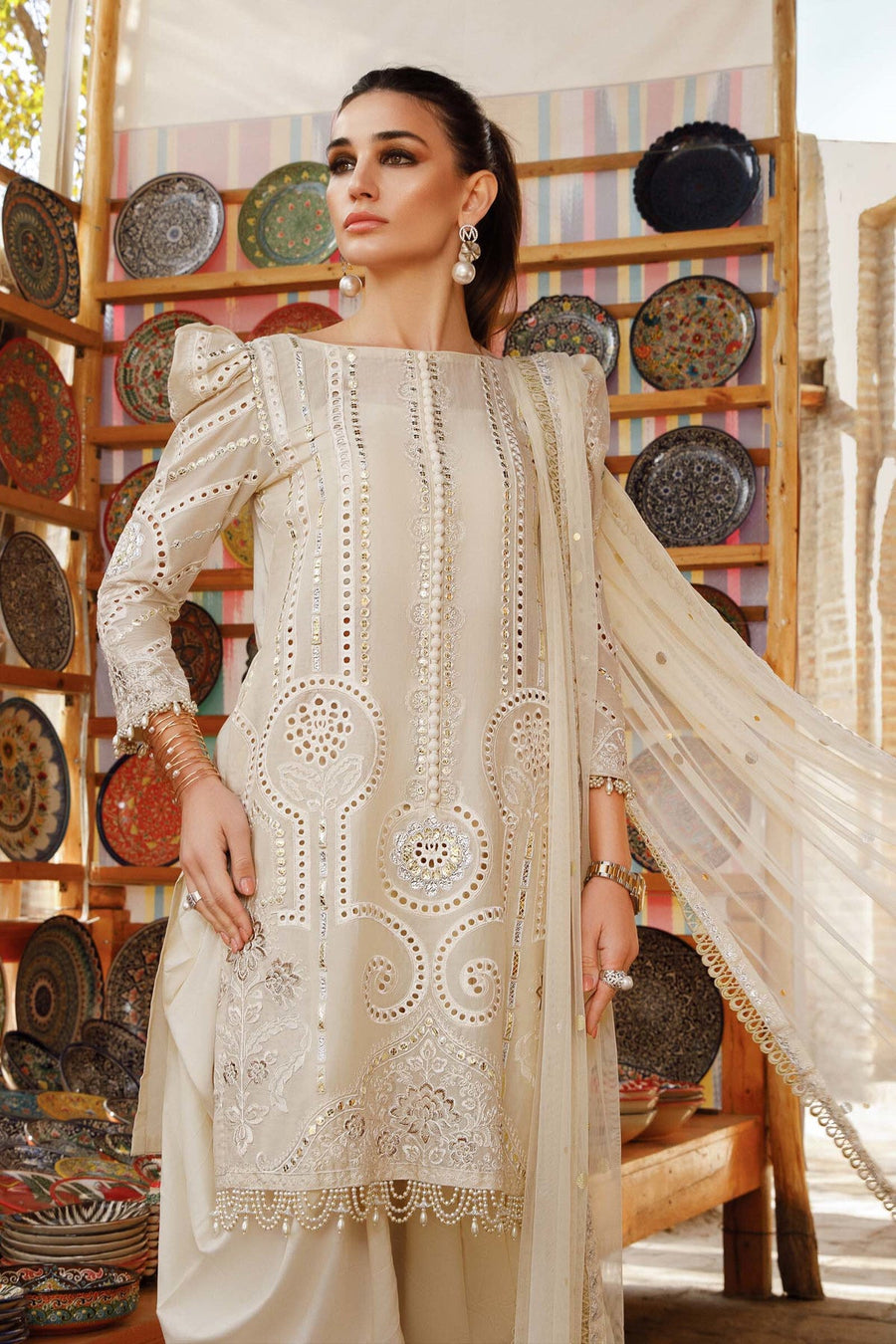 Maria.B Voyage A Luxe Lawn Unstitched Embroidered 3Piece Suit D-2308-A