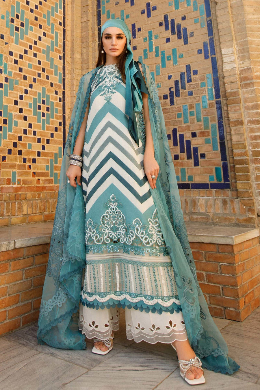 Maria.B Voyage A Luxe Lawn Unstitched Embroidered 3Piece Suit D-2314-B