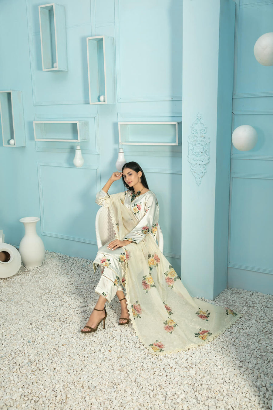 Tehreem by Tawakkal Fabrics Digital Printed Silk 3Pc Suit D-7871