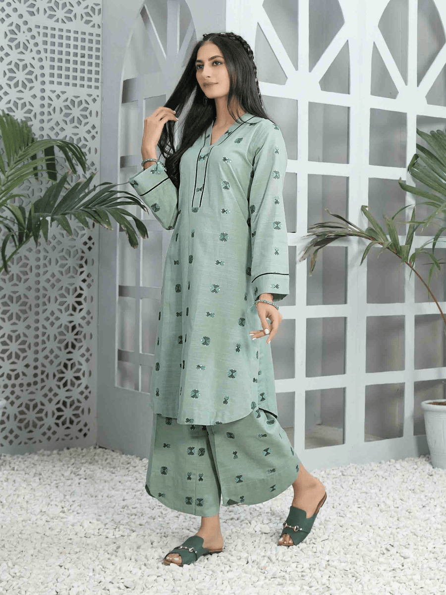 Tawakkal Fabics Winter Unstitched Embroidered Khaddar 2Pc Suit D-7956