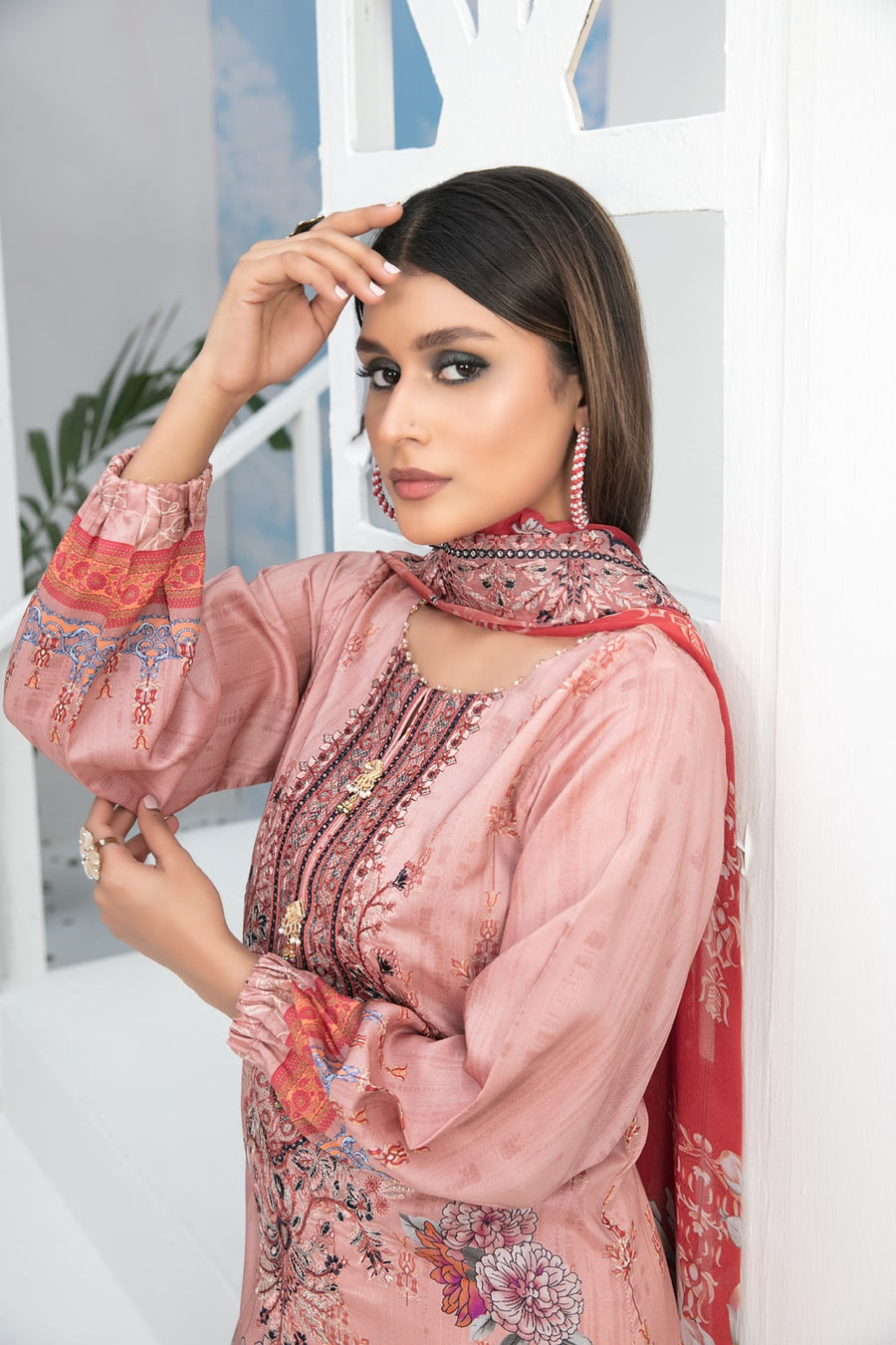 Monifa by Tawakkal Fabrics Unstitched Printed Viscose 3Pc Suit D-8019
