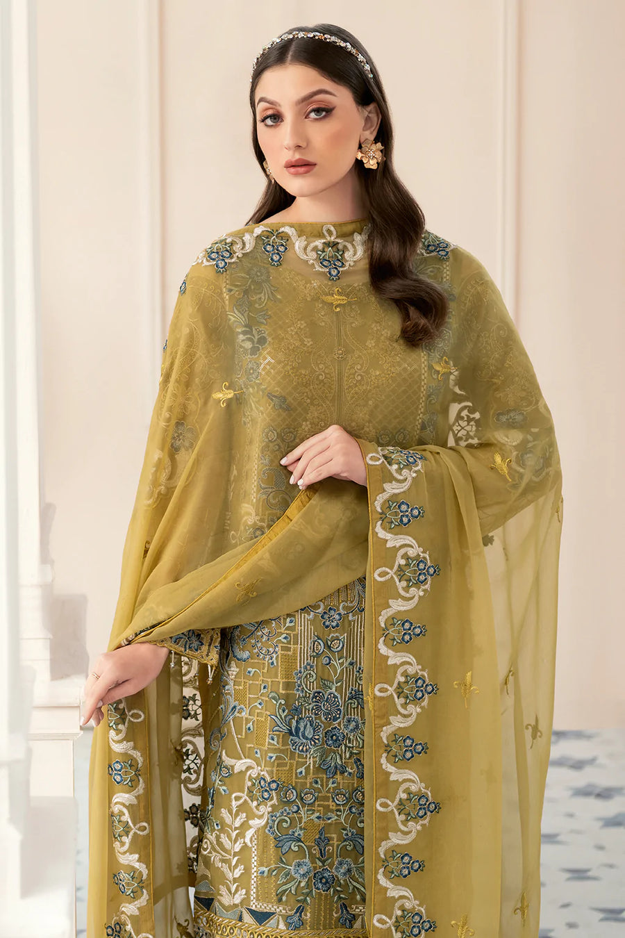 Ramsha Rangoon Vol-09 Luxury Chiffon Unstitched 3Pc Suit D-903
