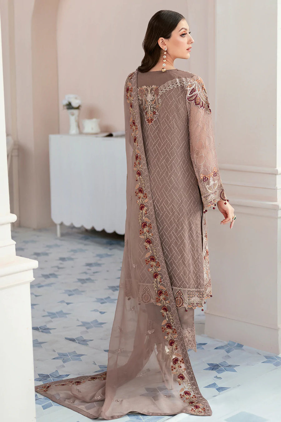 Ramsha Rangoon Vol-09 Luxury Chiffon Unstitched 3Pc Suit D-905