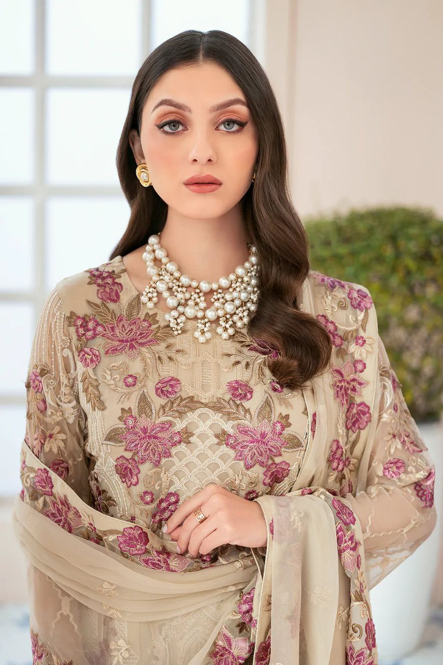 Ramsha Rangoon Vol-09 Luxury Chiffon Unstitched 3Pc Suit D-909