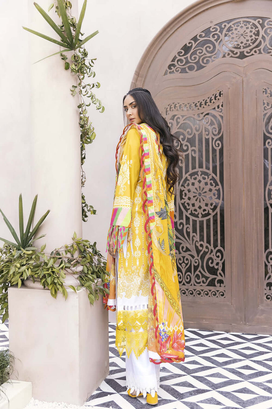 Nuriyaa Kashish D-12