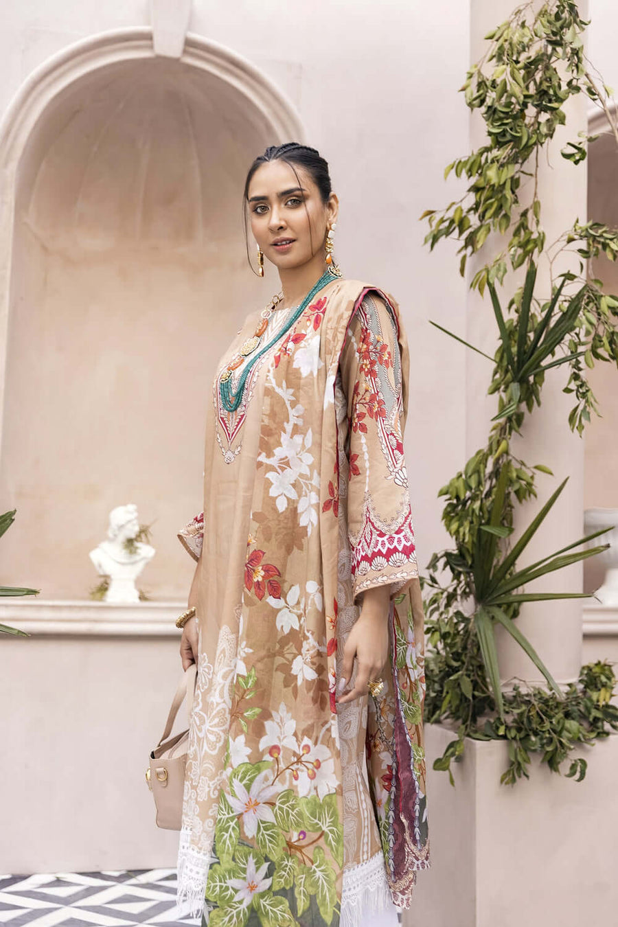 Nuriyaa Kashish D-01B