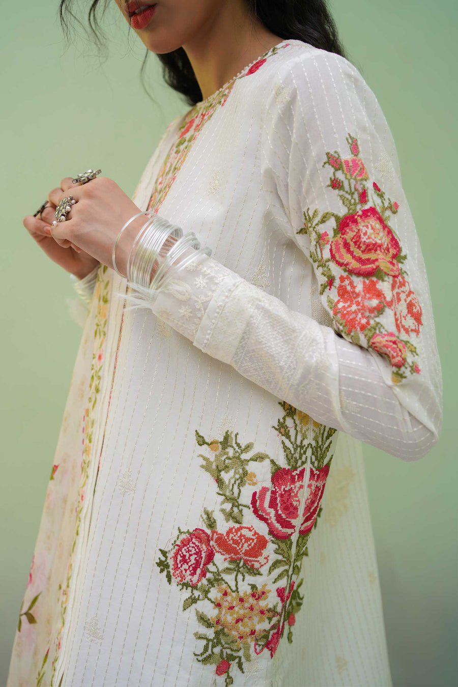 Zara Shahjahan Unstitched Embroidered Lawn 3 Piece Suit D23-1A