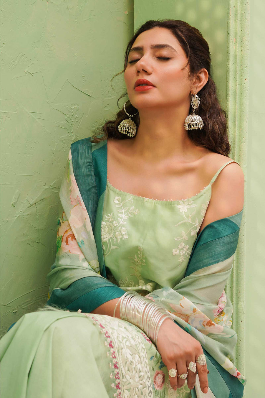 Zara Shahjahan Unstitched Embroidered Lawn 3 Piece Suit D23-3B