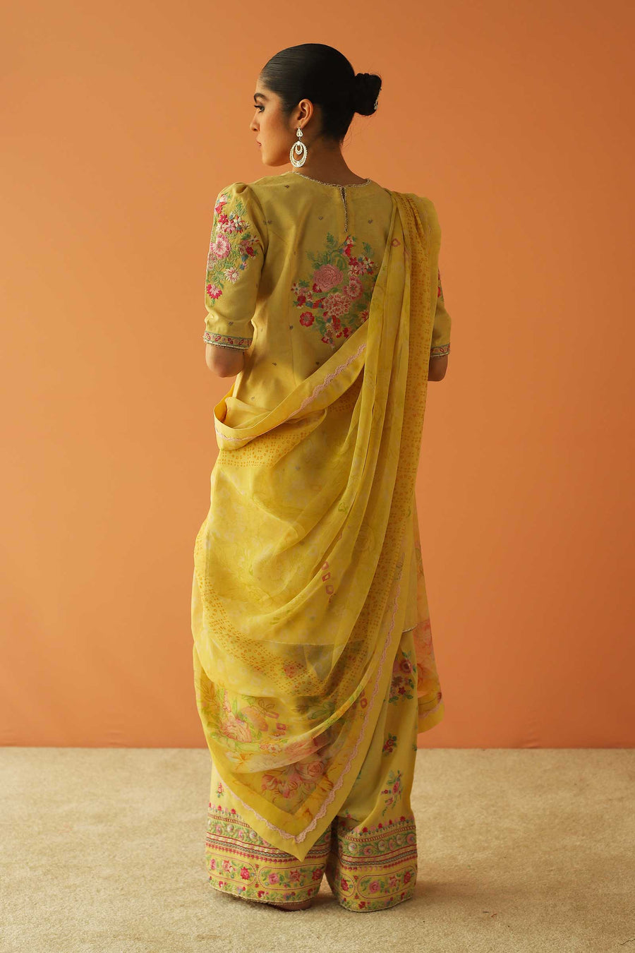 Zara Shahjahan Unstitched Embroidered Lawn 3 Piece Suit D23-4B