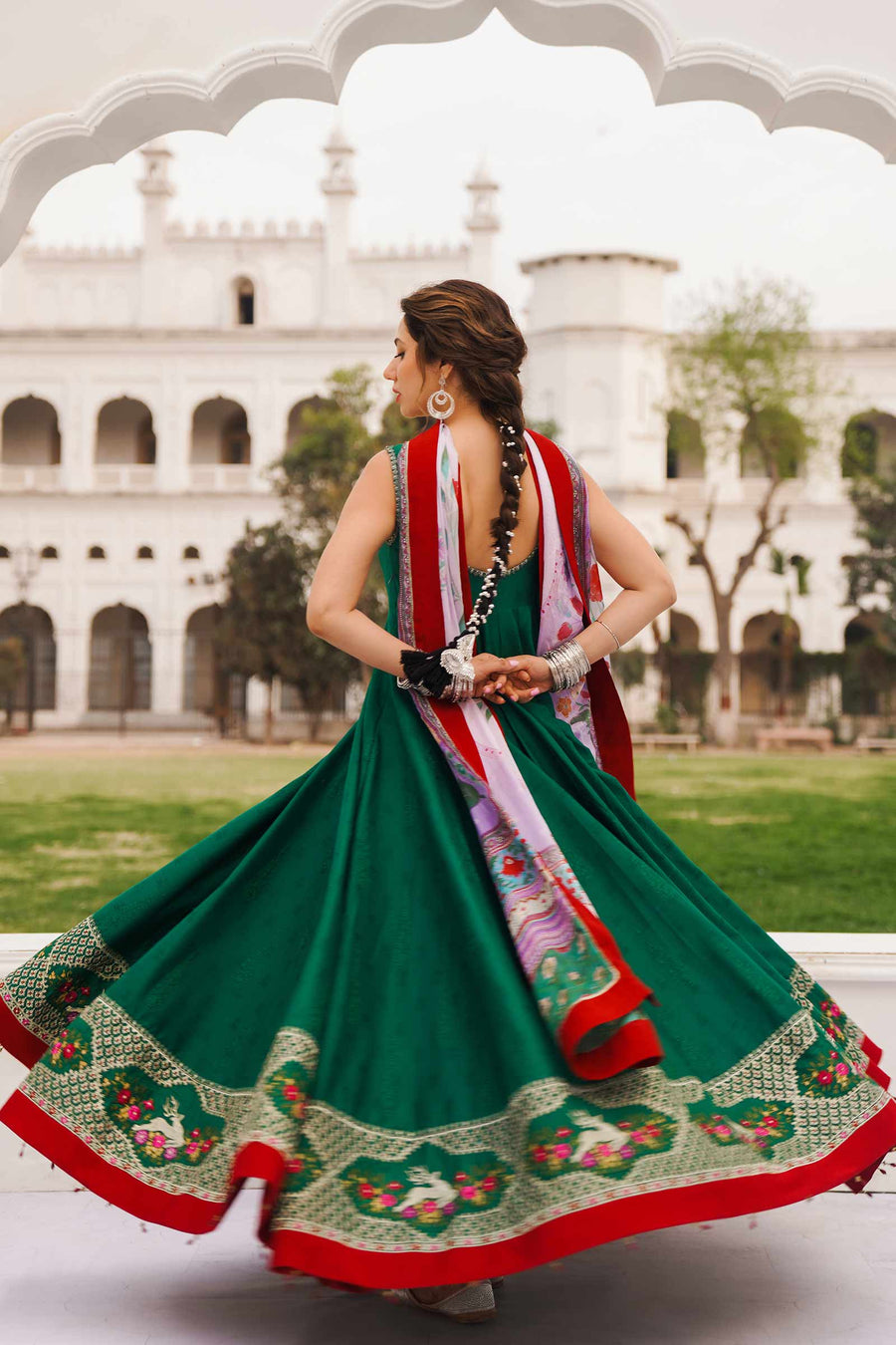 Zara Shahjahan Unstitched Embroidered Lawn 3 Piece Suit D23-7B
