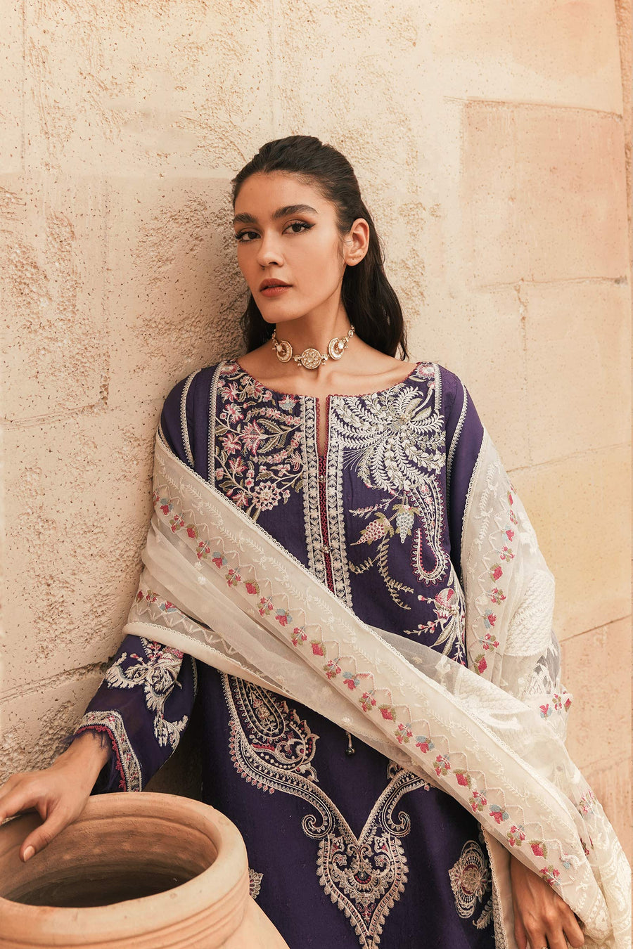 Zara Shahjahan Luxury Lawn Unstitched 3Pc Suit - DINA