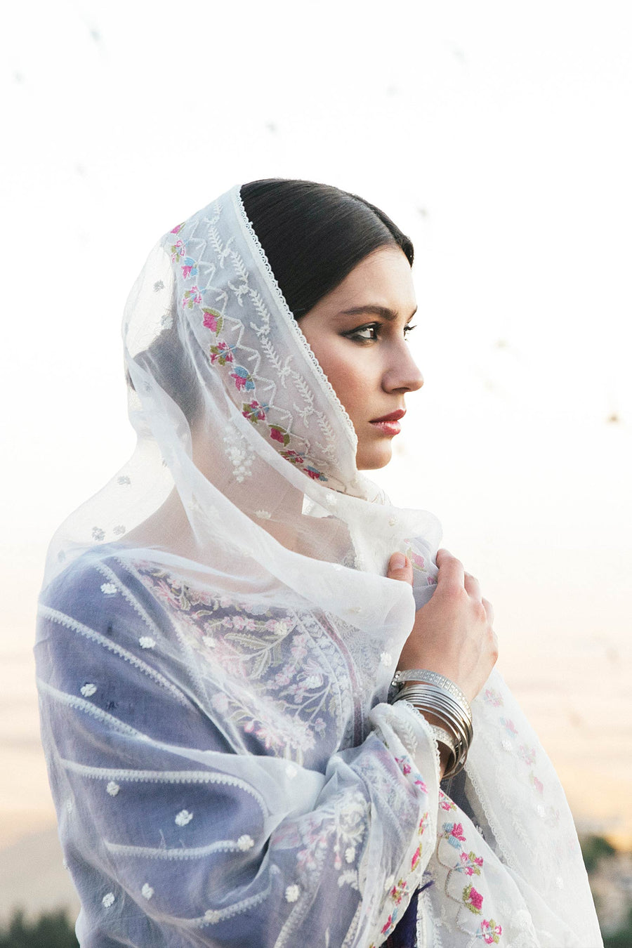 Zara Shahjahan Luxury Lawn Unstitched 3Pc Suit - DINA