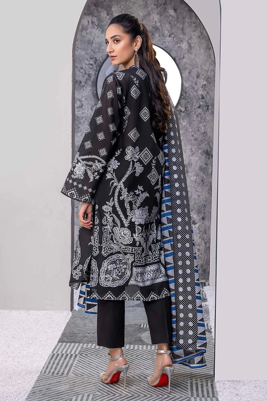 SO Kamal Ready To Wear Paste Printed Lawn 2Pc Suit DPL-2237